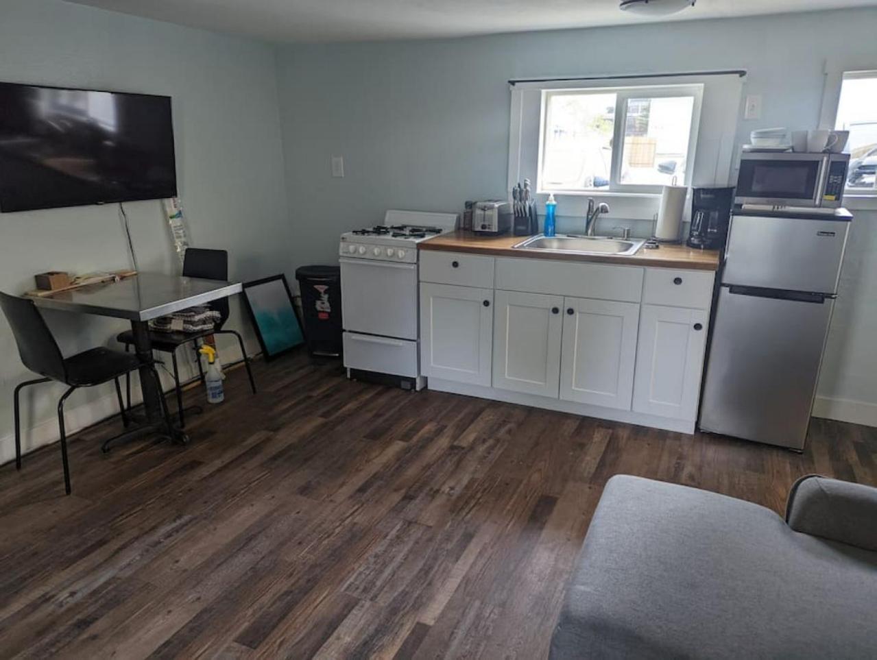 אנקורג' Cottage Near Restaurants And Trails Slumber Village 5 מראה חיצוני תמונה